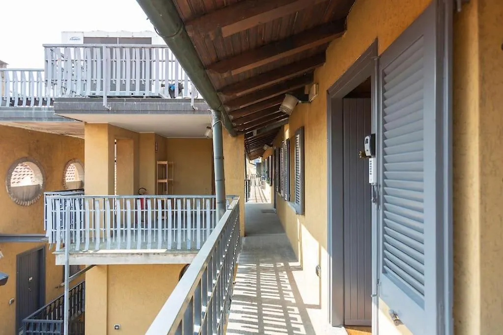My Charming Apartments Ai Navigli-Vigevano Suite Milan
