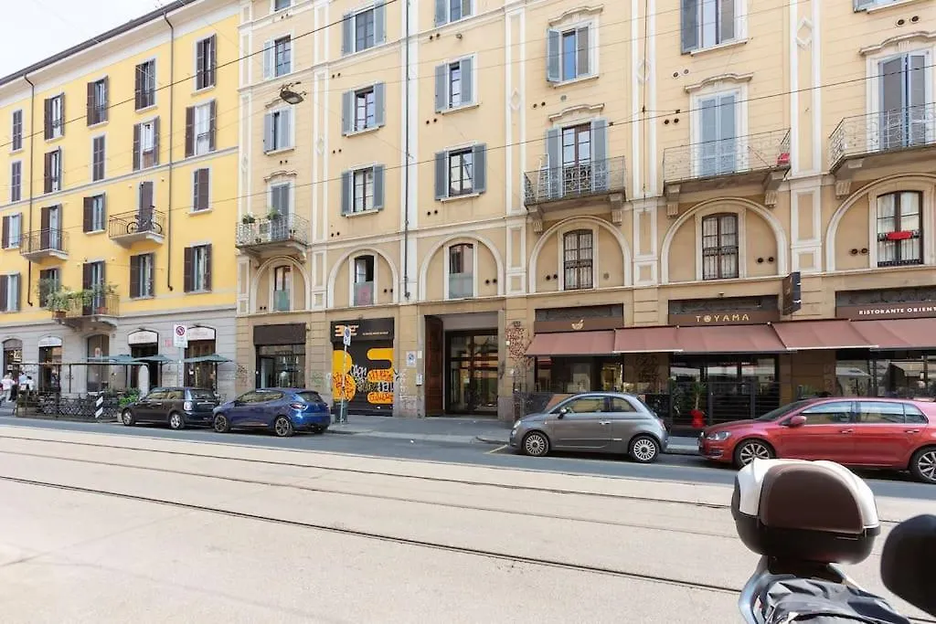 My Charming Apartments Ai Navigli-Vigevano Suite Milan