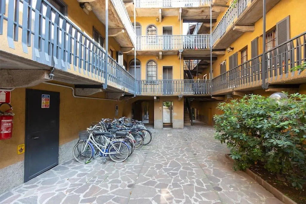 My Charming Apartments Ai Navigli-Vigevano Suite Milan