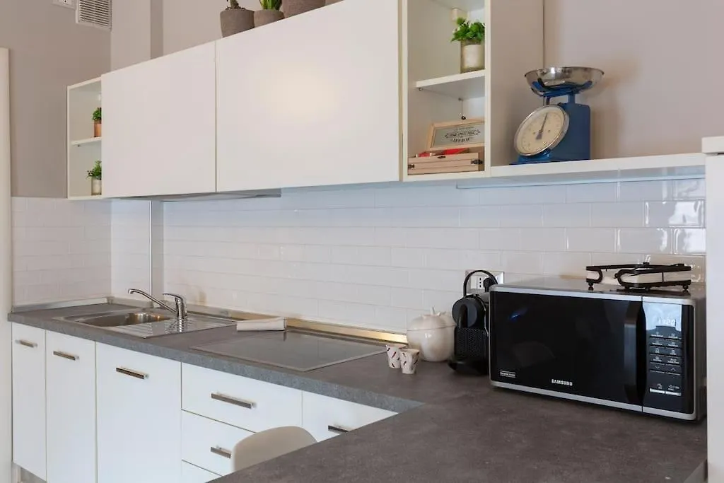 My Charming Apartments Ai Navigli-Vigevano Suite Milan Italy